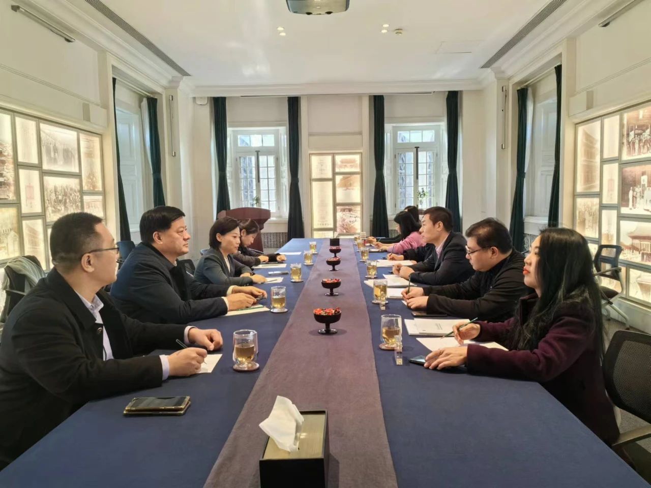 市委常委、宣傳部部長(zhǎng)董冰同志帶隊(duì)到北京故宮博物院考察